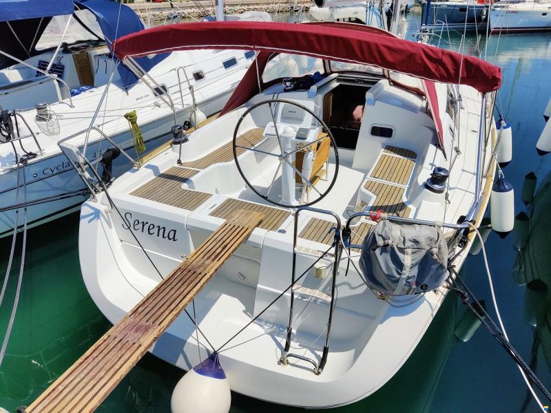 Beneteau Oceanis 37