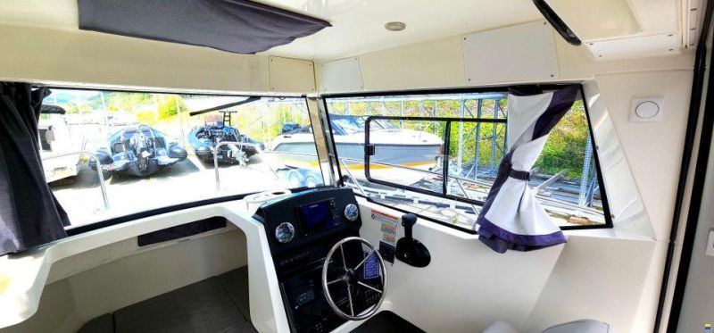 Quicksilver 625 Pilothouse