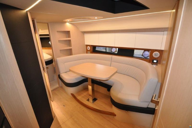 Focus Motor Yacht Power 44