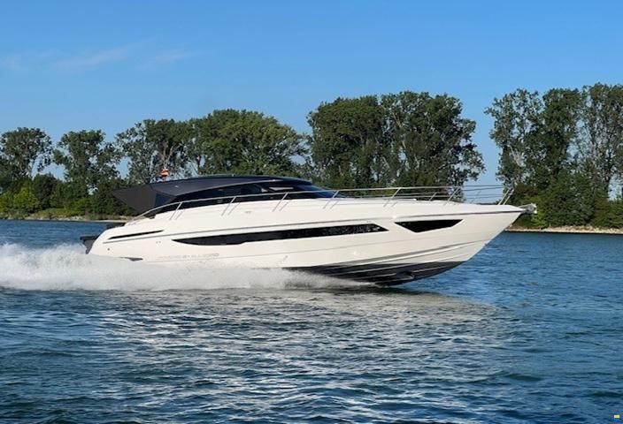 Focus Motor Yacht Power 44