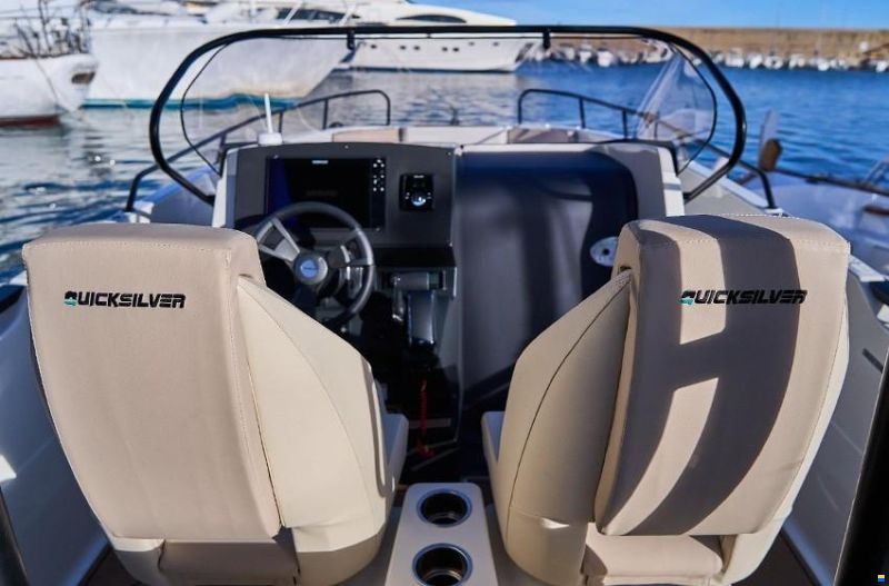 Quicksilver 805 Open