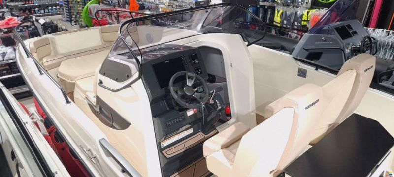 Quicksilver 805 Open