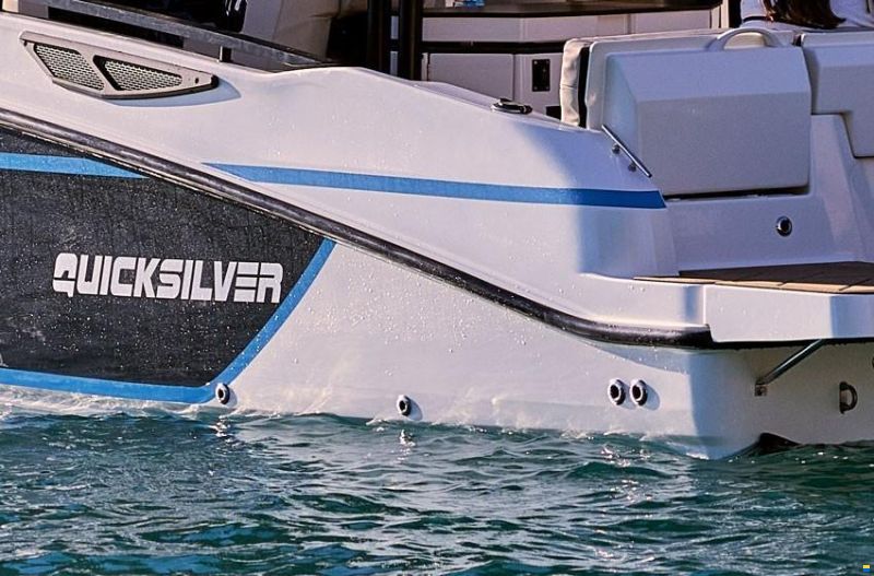 Quicksilver 805 Open