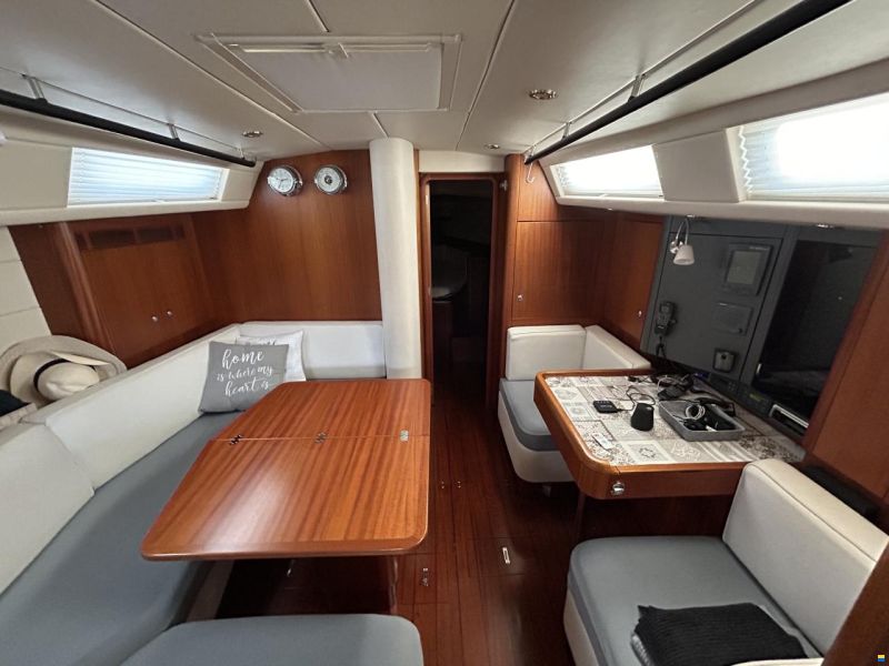Najad 440-AC