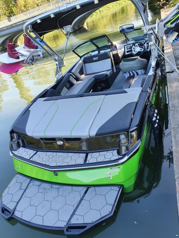 MasterCraft NXT20