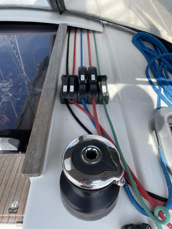 Dufour 34E Performance