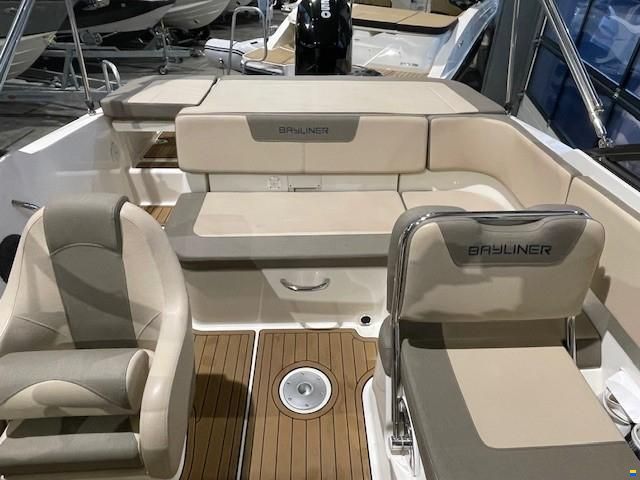 Bayliner VR 5 C