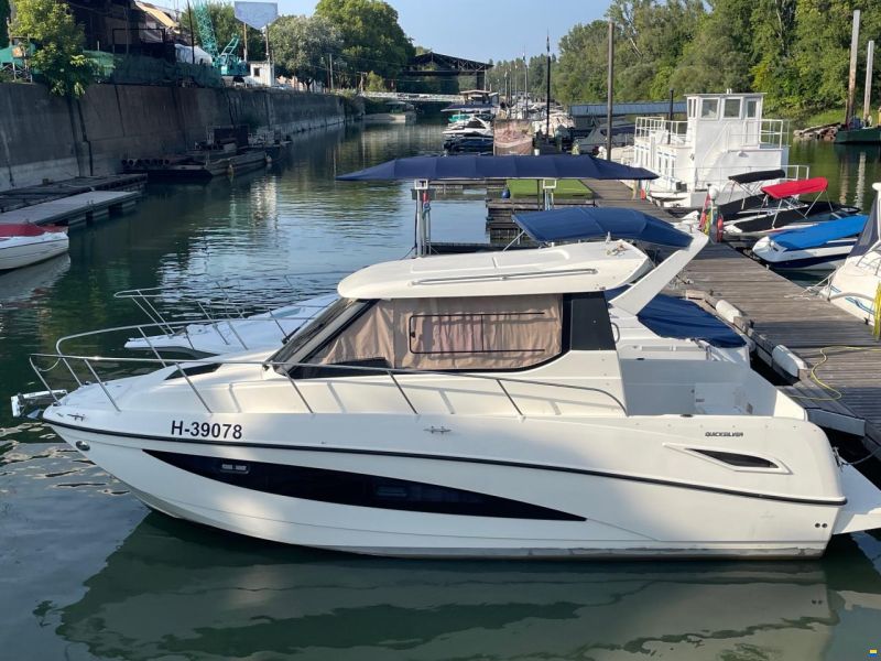Quicksilver 855 Weekend