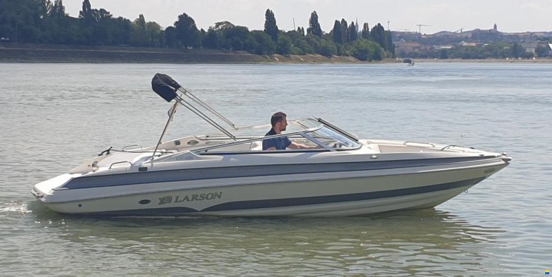 Larson 228 LXI