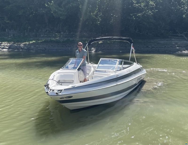 Larson 228 LXI