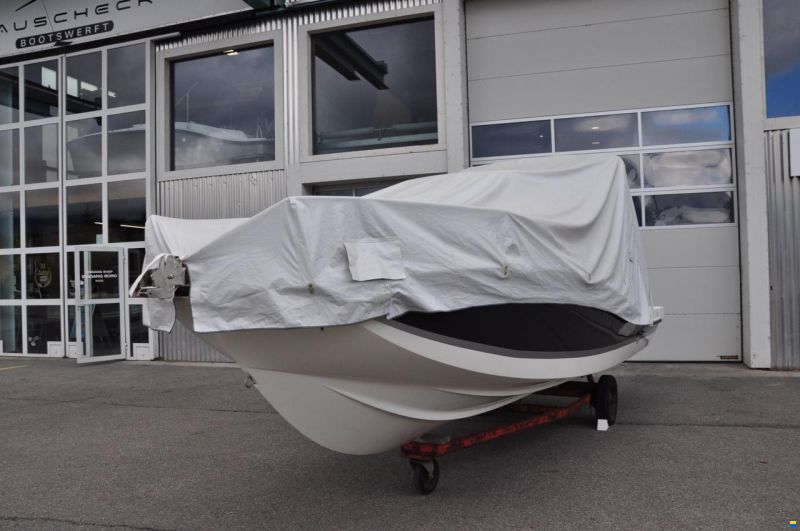 Quicksilver Activ 605 Open