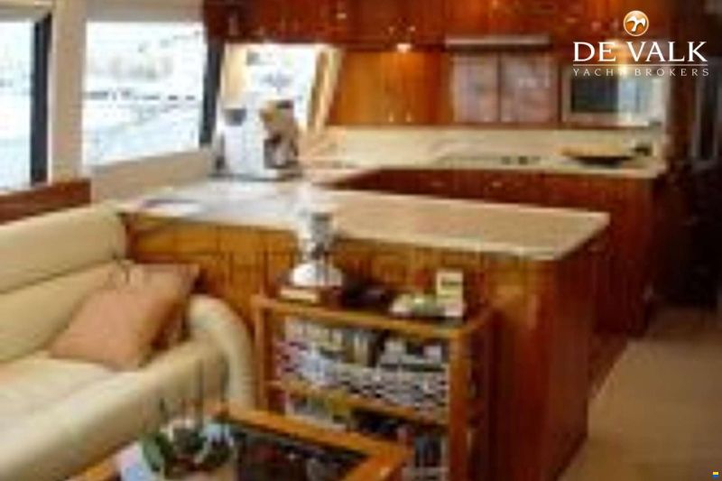 Riviera 58 Enclosed Flybridge