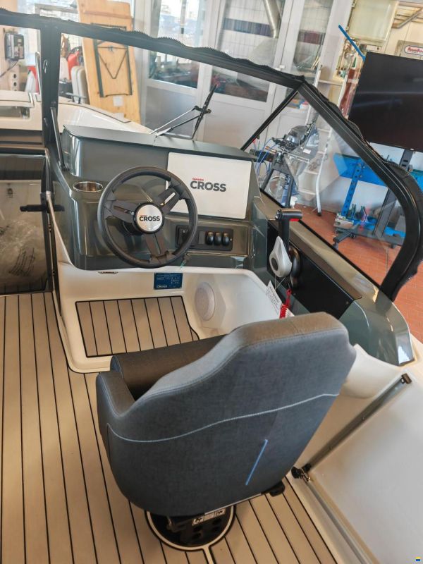 Yamarin Cross 55 BR