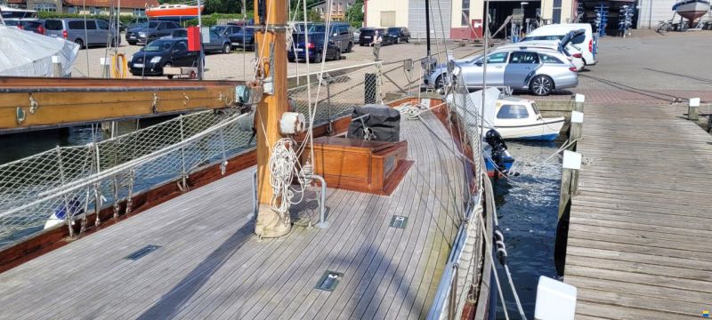 Heinrich Braue Klassiker 9 KR Yacht