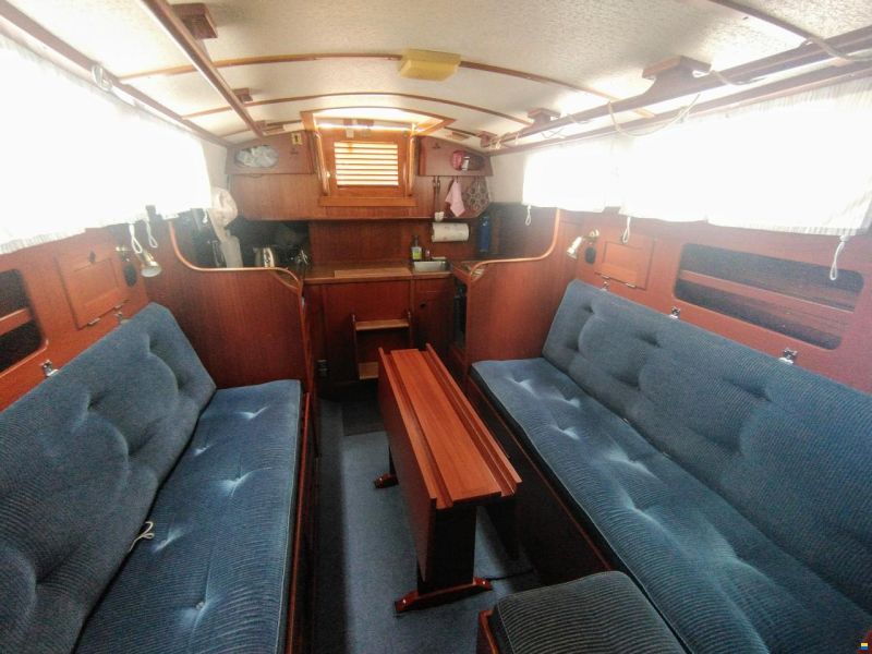 Hallberg-Rassy 29