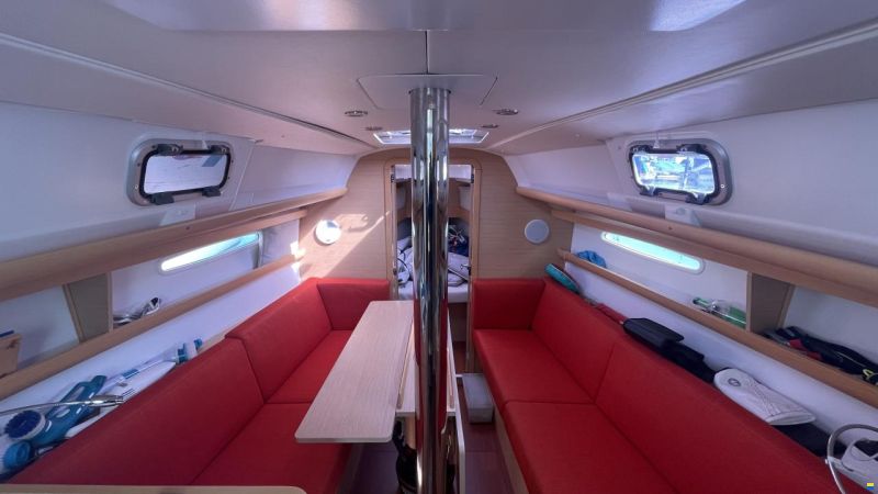 Beneteau First 30 2011