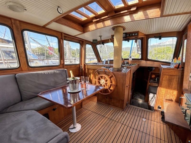 Nauticat 44