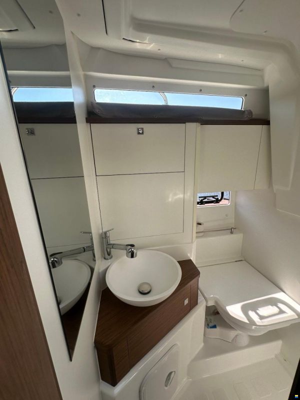 Jeanneau Leader 30