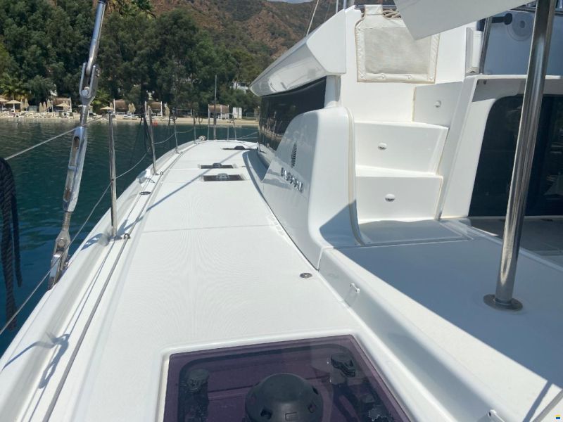 Lagoon 46
