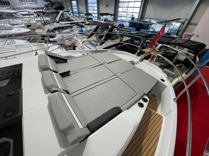 Jeanneau Merry Fisher 1295 Coupe