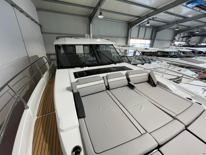 Jeanneau Merry Fisher 1295 Coupe