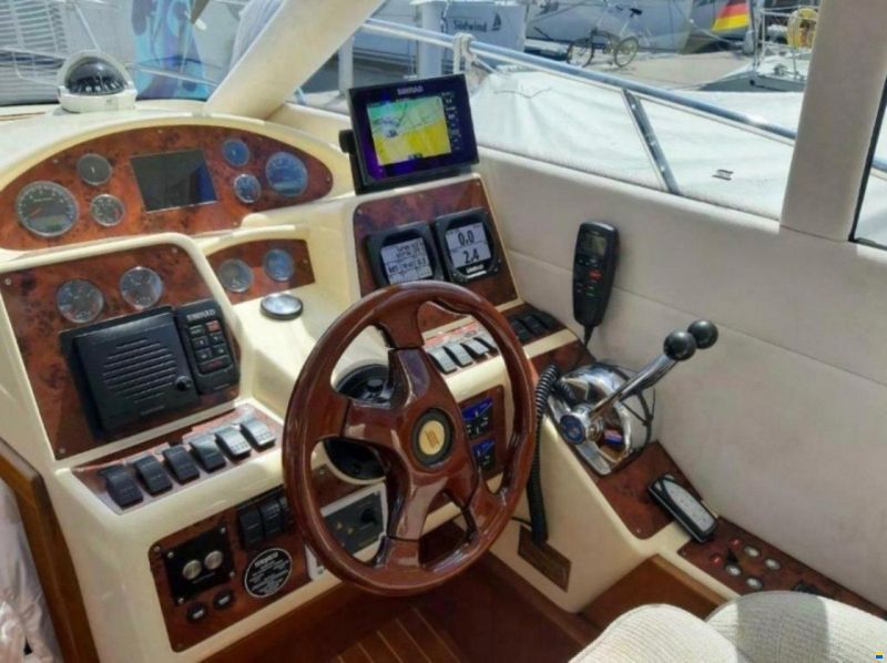 Galeon 330 HT