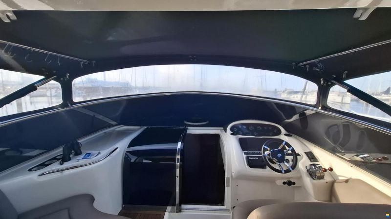 Sunseeker Portofino 400