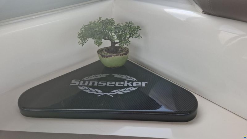 Sunseeker Portofino 400