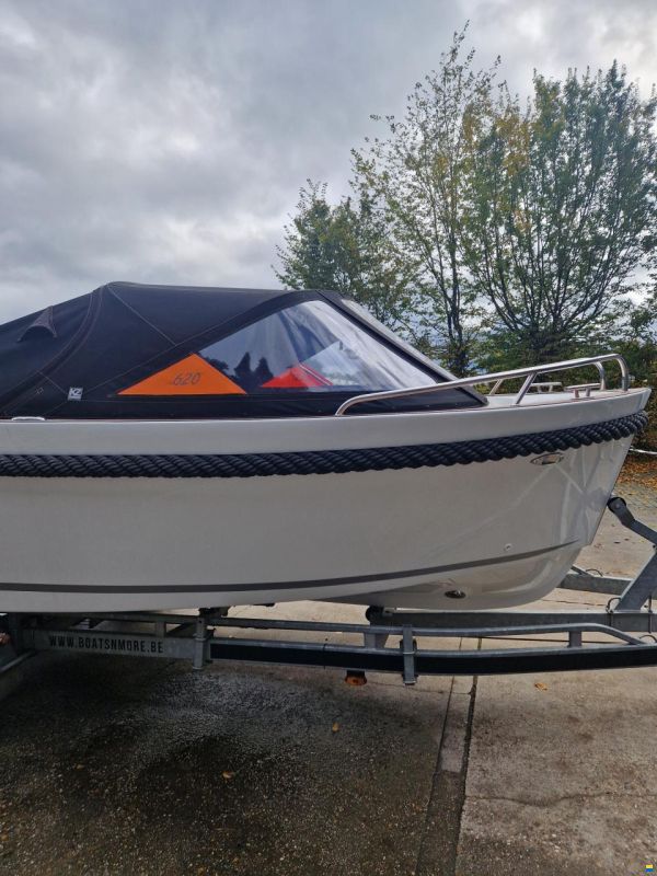 Maxima 620 retro mc