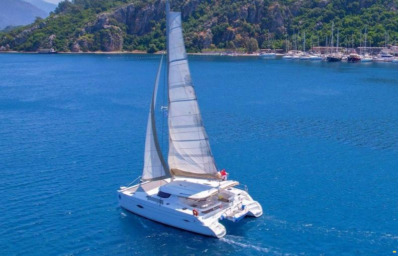 Fountaine Pajot Lipari 41