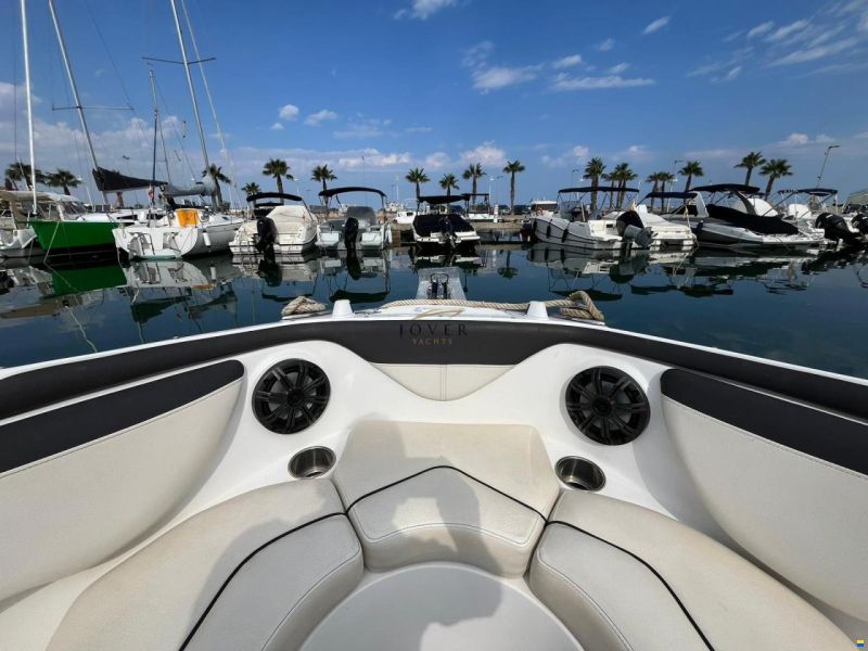 Rinker 26 QX BR