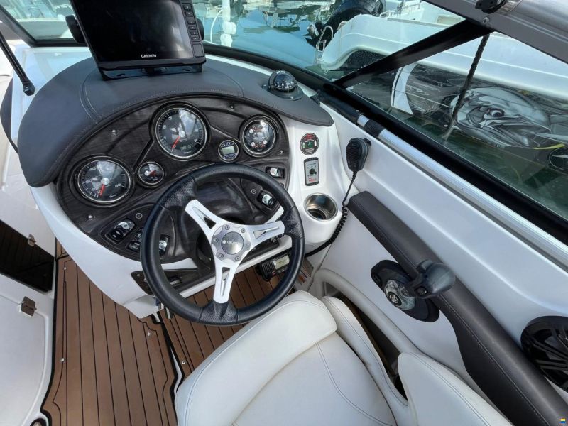 Rinker 26 QX BR