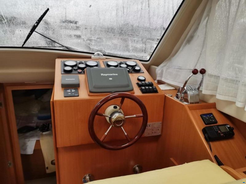 Cantiere navale Viareggio Bellcraft 1000