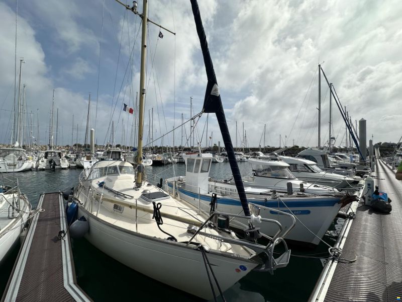 Hallberg-Rassy Monsun 31
