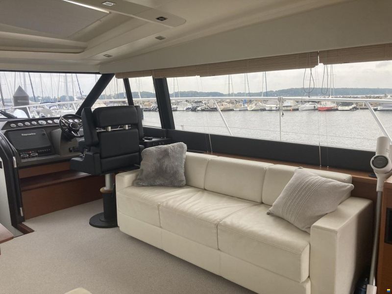 Prestige 620 S (SportFly)