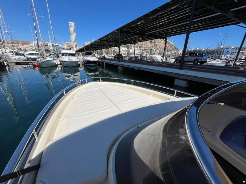 Invictus 280 GT