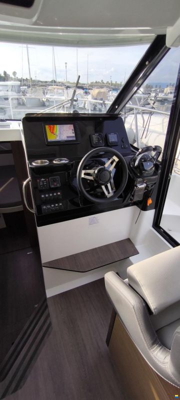 Jeanneau Merry Fisher 1095