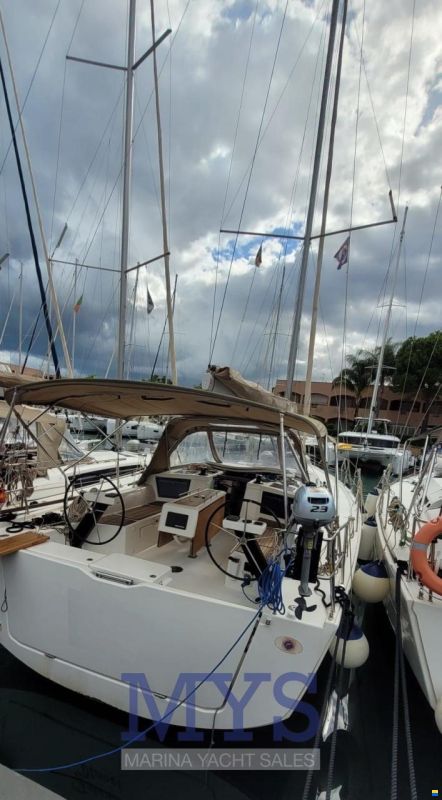 Dufour 390 GL