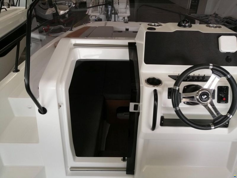 Beneteau Flyer 7 Sundeck