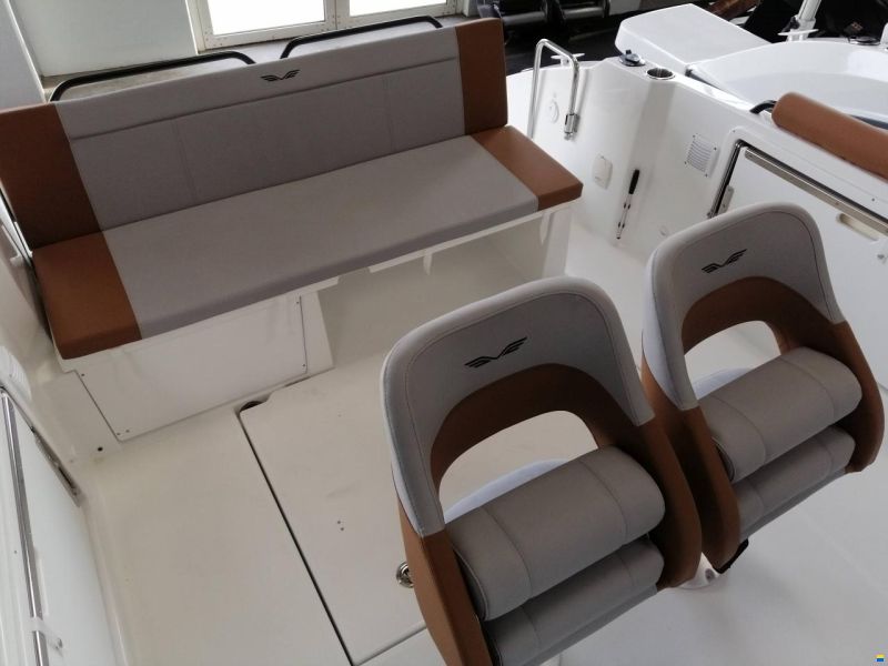 Beneteau Flyer 7 Sundeck