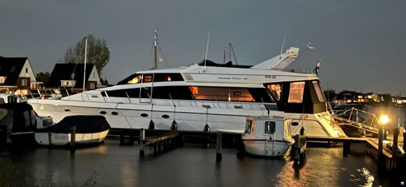 Monte Fino 64 ( Hausboot )