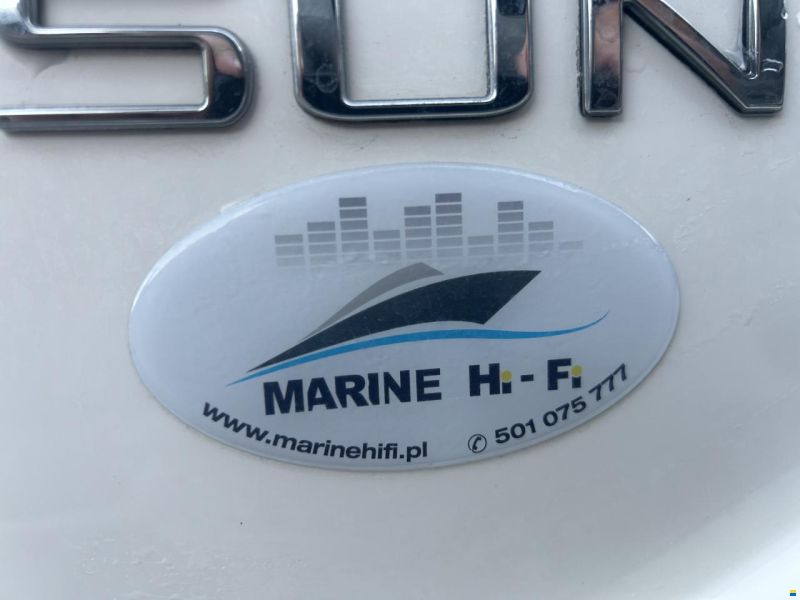 Sea Ray 250 SSE