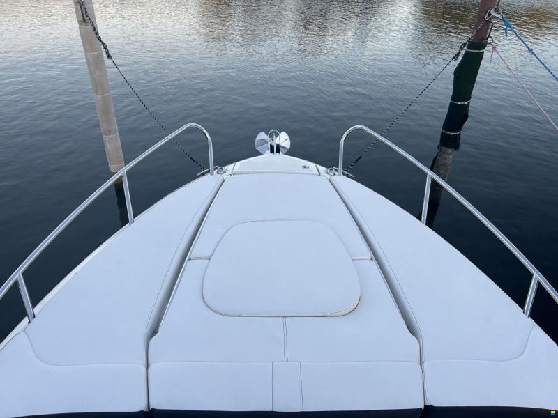 Sea Ray 250 SSE