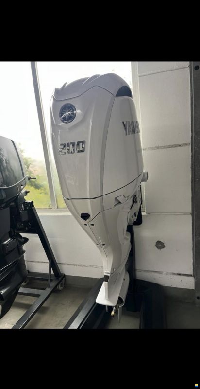 Yamaha F200 XSA 2 MESSEPREIS