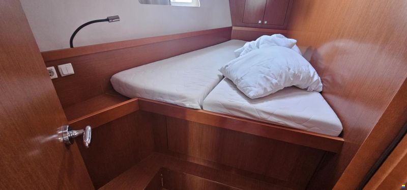 Beneteau Oceanis 45