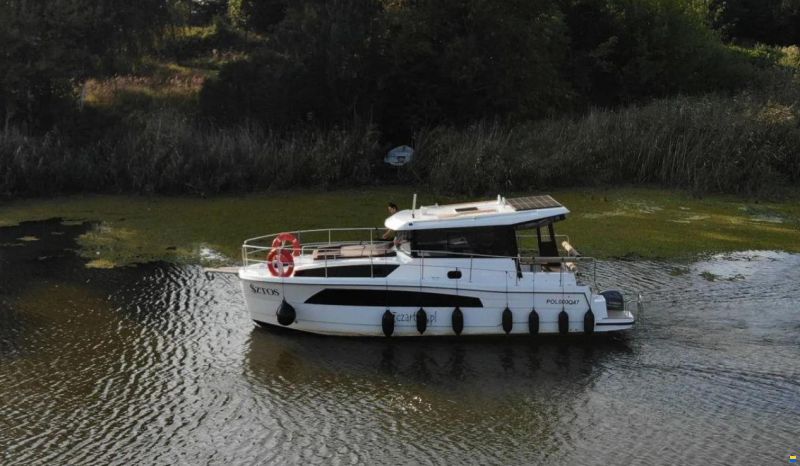Nautic Yachts NEON 990