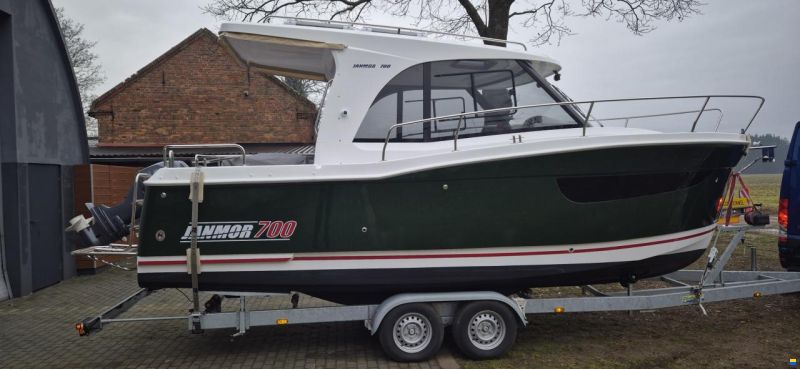Janmor 700