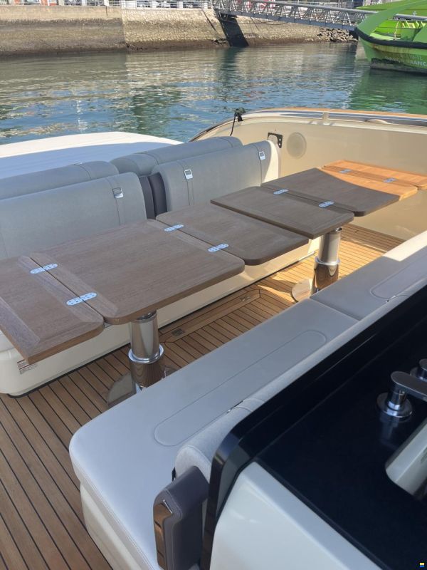 Invictus TT460