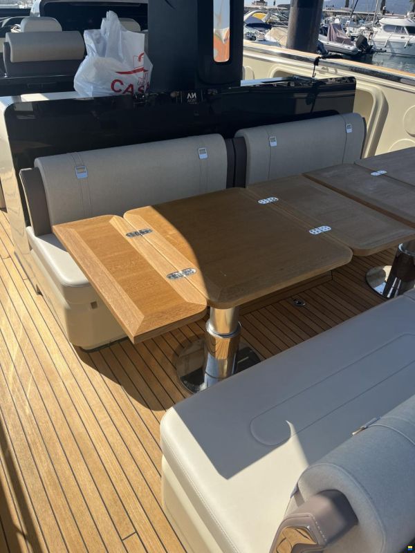 Invictus TT460