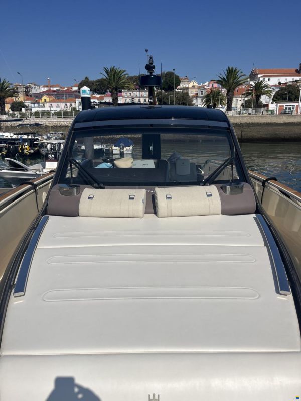 Invictus TT460